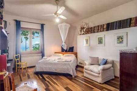 Gocce Villas - Sunshine Villa Масса-Лубренсе Экстерьер фото